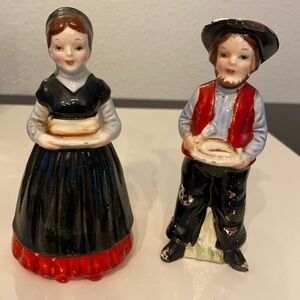 Vintage 1950’s Amish Couple Numbered Set of Salt and Pepper Shakers. MCM
